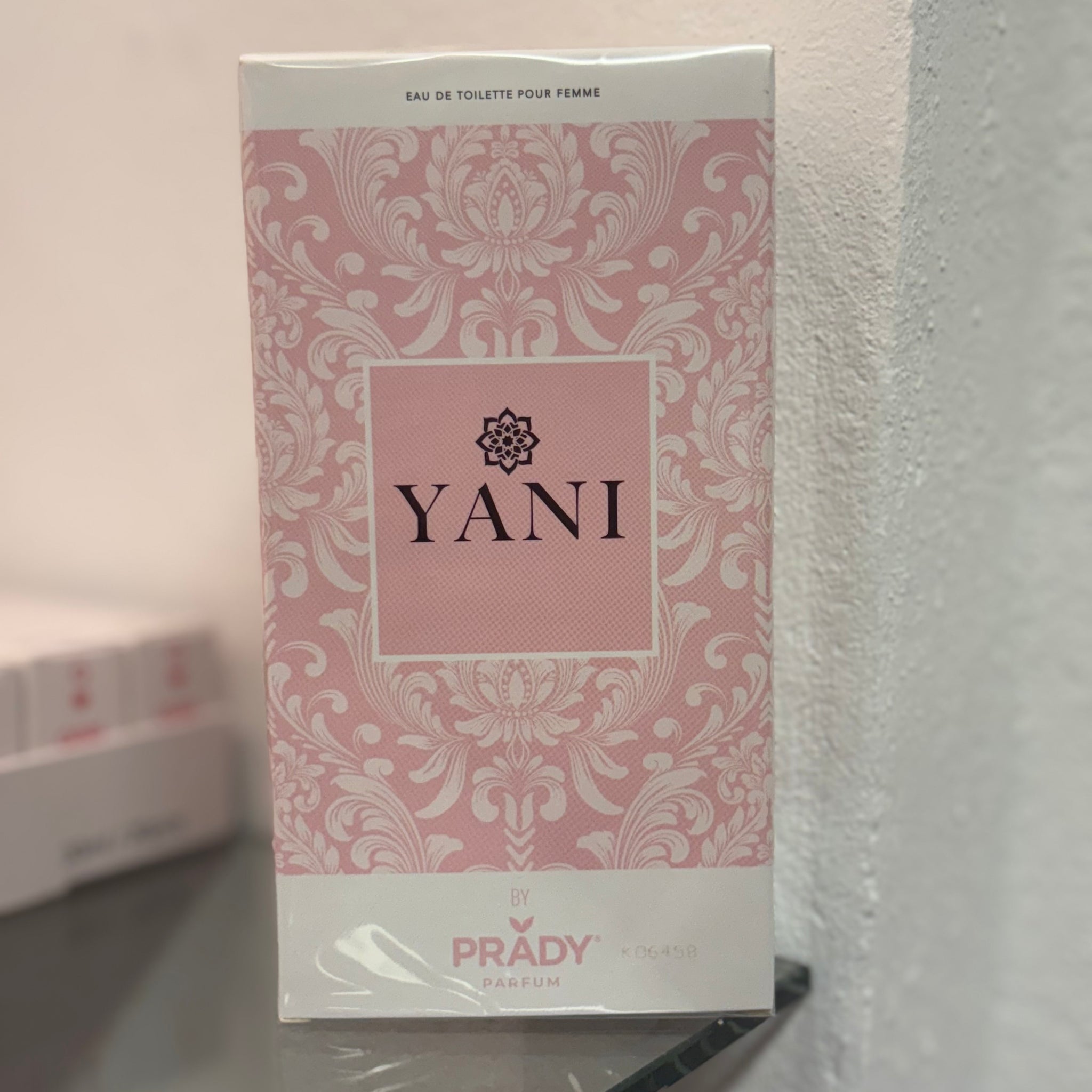 Perfume Yani rosa (Mujer)