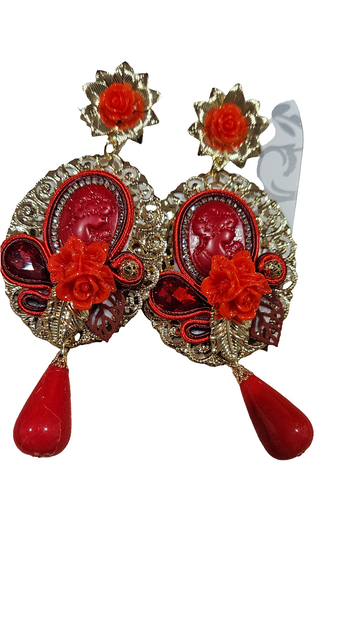 Pendiente flamenca