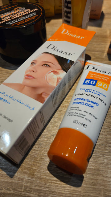 Crema regeneradora facial alta protección